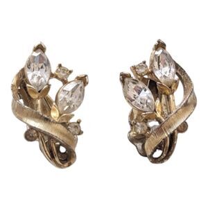 Vintage Lisner Clip On‎ Gold Tone Rhinestone Earrings Signed